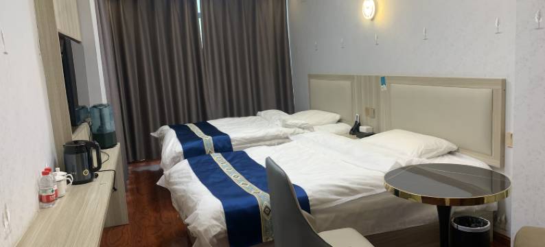 念青唐拉酒店(比如县夏曲卡客运站店)图片