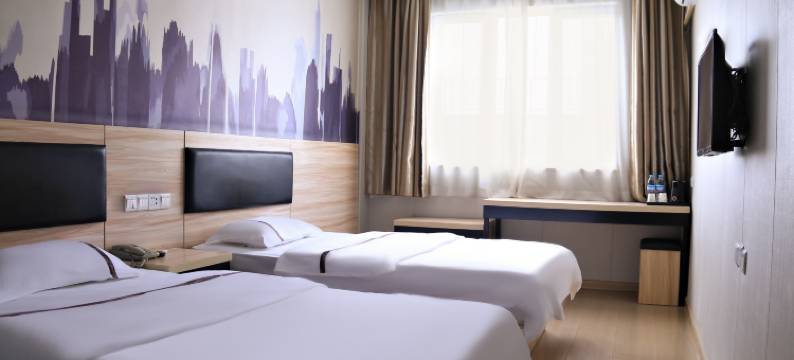 尚客优连锁酒店(济南西部国际会展中心腊山立交桥店)图片