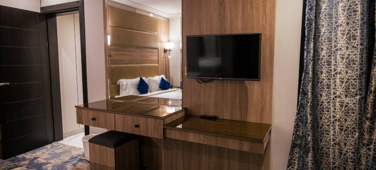 埃布雷兹大酒店(Ebreez Grand Hotel)图片