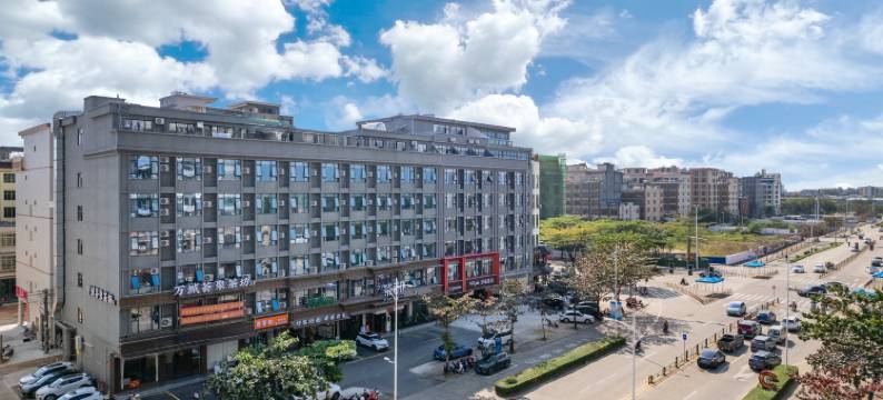 V8plus欢临酒店(万宁高铁站店)图片