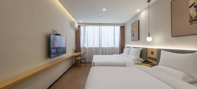 南苑e家酒店(宁波北仑环球经贸大厦店)图片