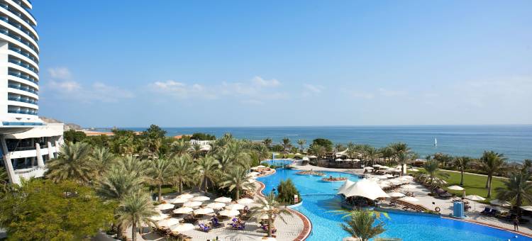 艾阿卡艾美海滩度假村(Le Méridien Al Aqah Beach Resort)图片