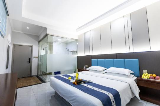 博雅轻奢影院酒店(通达街地铁站店)