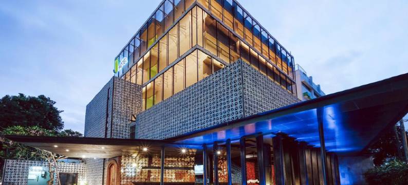 库塔家和商旅酒店(J Hotel Kuta)图片