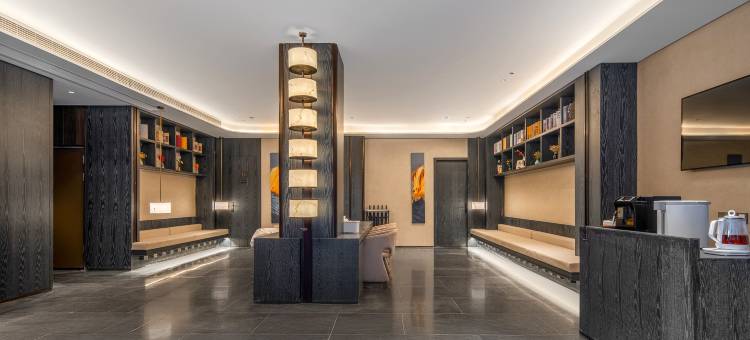 云水际·未来酒店(雅江店)图片