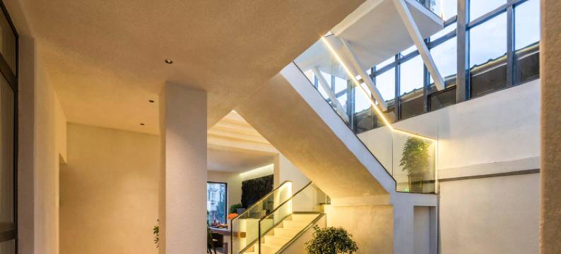 香格里拉琼瑶雅居智能供氧民宿(独克宗古城大佛寺转经筒店)图片