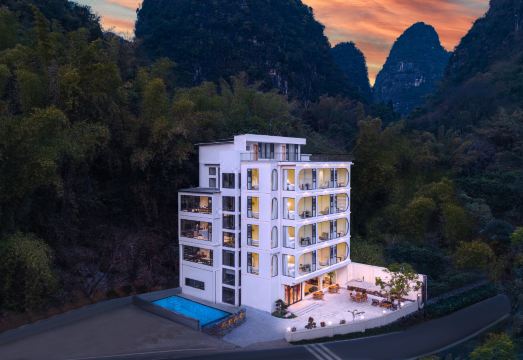 Hetian Shanshe Hotel Hotel Overview