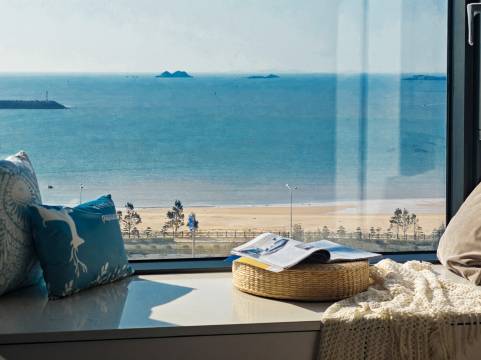 BlueTide·念念不舍海景民宿(平潭蓝眼泪观赏点店)