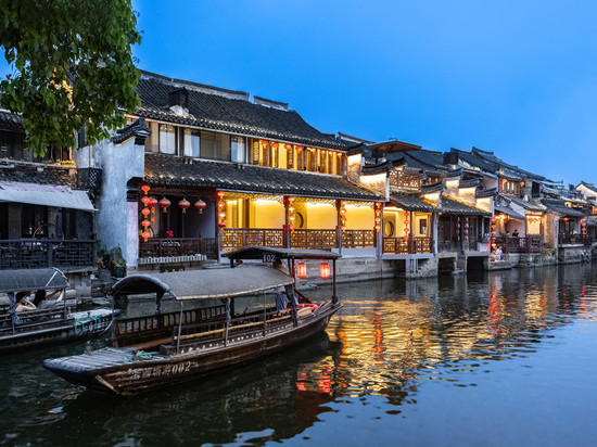 御雅轩・180°亲河・设计师美学｜全景度假民宿(西塘店)