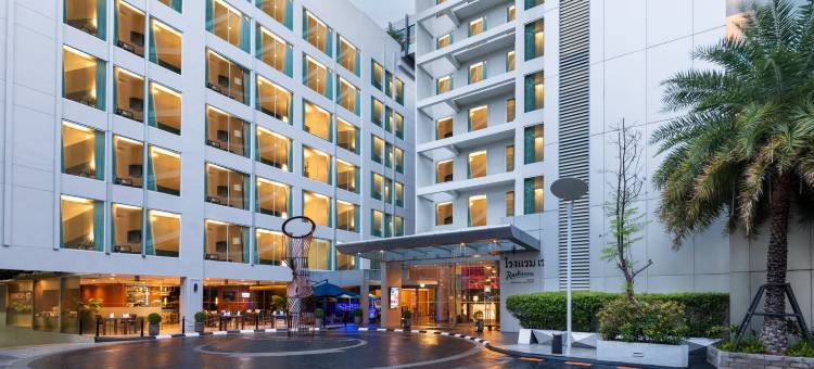 丽笙套房曼谷素坤逸(Radisson Suites Bangkok Sukhumvit)图片