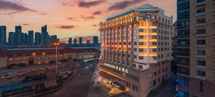 青岛火车站栈桥海景美仑酒店图片