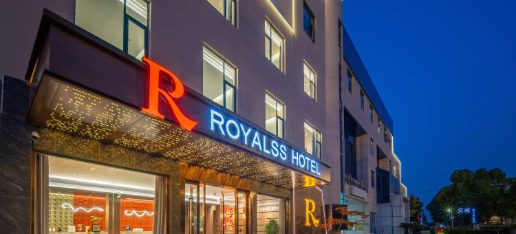 R ROYALSS HOTEL 美豪(上海安亭地铁站店)图片