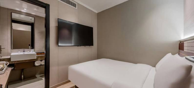 如家精选酒店(上海思南路淮海中路地铁站店)图片