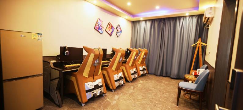 荣耀电竞酒店(西平步行街店)图片