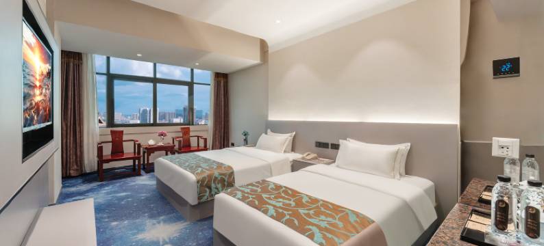 黄金假日酒店(南宁朝阳广场火车站店)图片