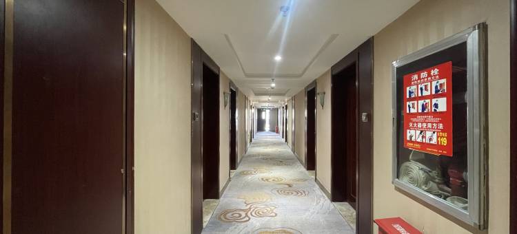 速8酒店(合作盛世聚宝店)图片