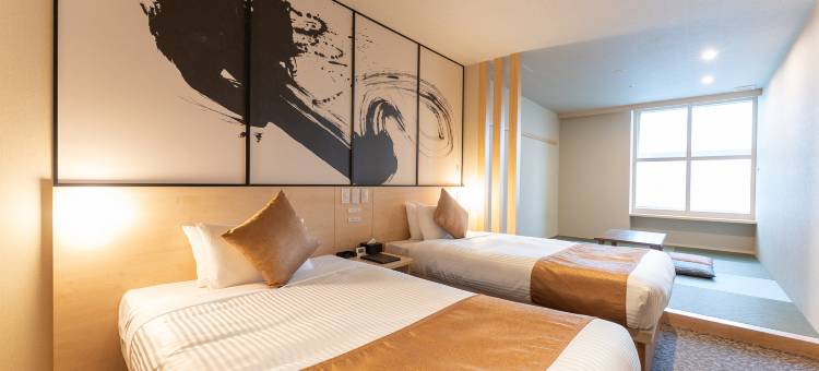 利夫马克斯-咲州宇宙塔酒店(LiVEMAX Sakishima Cosmo Tower Hotel)图片