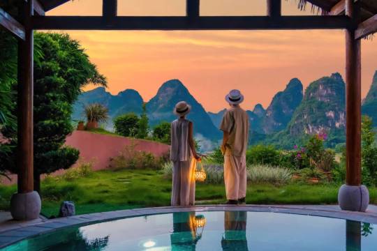 陽朔發呆懸空温泉輕奢極景酒店(十里畫廊遇龍河店)