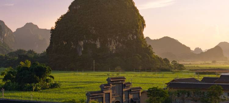 崇左龙州观堂酒店图片