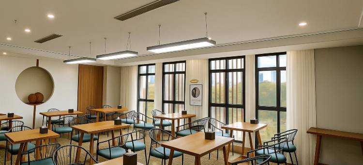 金寨92·智养NATOWISDOMREGIMENHOTEL酒店(桂花公园皖润大厦店)图片