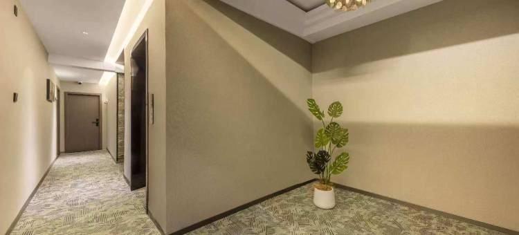 SERENE·亦间酒店(黔西市政府高铁站店)图片
