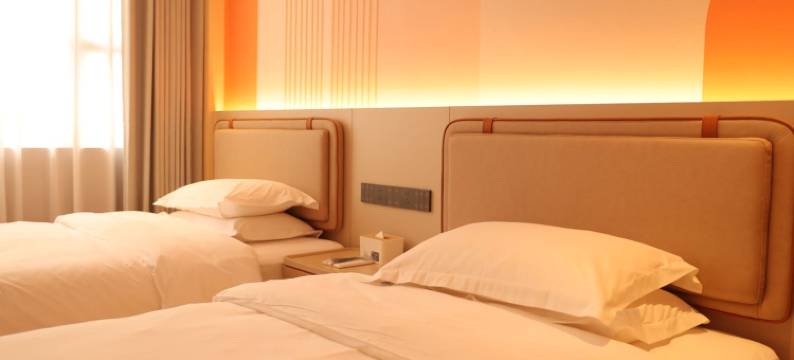 钟楼开元鲤轻居(西街店)图片