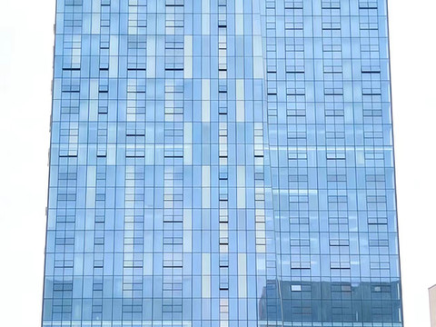 广信·君兰大酒店(万达广场奥体中心店)