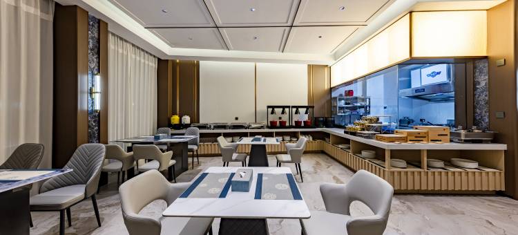 烟雨·云兮度假酒店(临沧云县澜沧江广场客运站店)图片