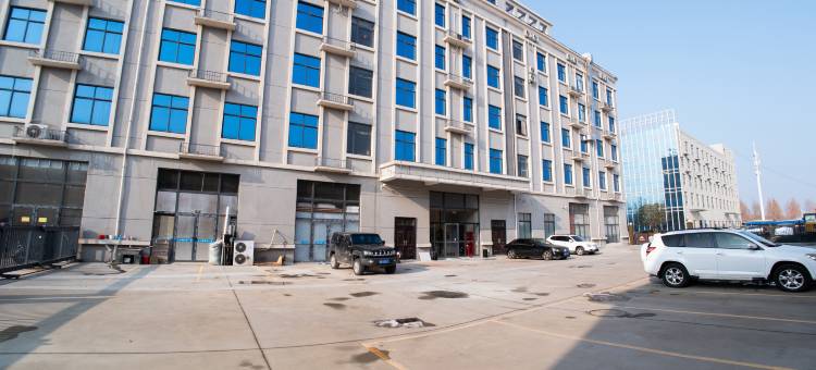观山酒店(卢氏物流园区店)图片