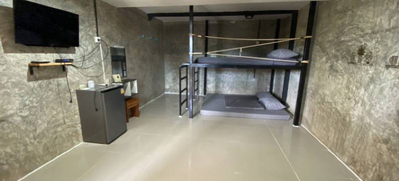 拉克查亚宁瑞索特科兰(Rakchayanin Resort Koh Larn)图片