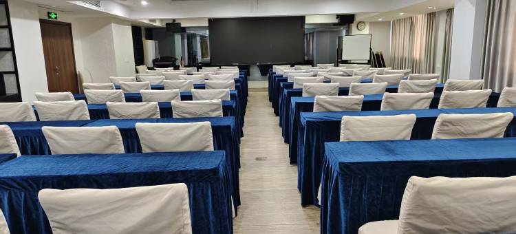 凯宾电竞酒店(陶溪川文创街区店)图片