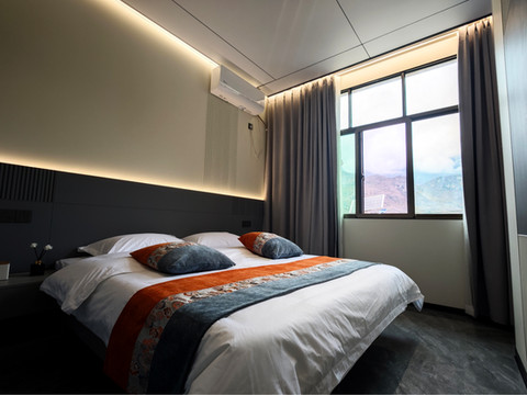 峡谷民宿(贞丰小花江店)