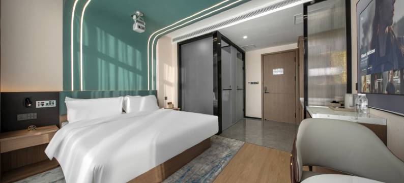 铂悦酒店(裕民县体育馆)图片