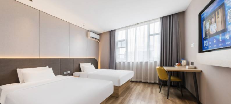 禾季酒店(宁波机场雅渡地铁站店)图片