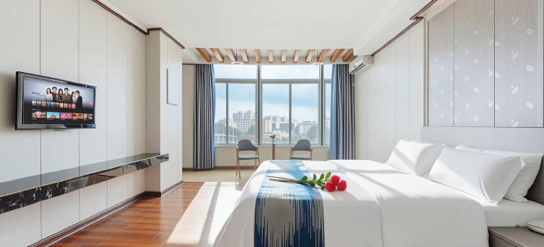 阳江珀丽假日酒店(江城区粤运汽车站店)图片