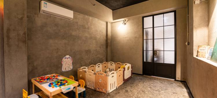 花筑·无尘素隐|Urban Solitude侘寂.巷间隐居(泉州西街开元寺店)图片