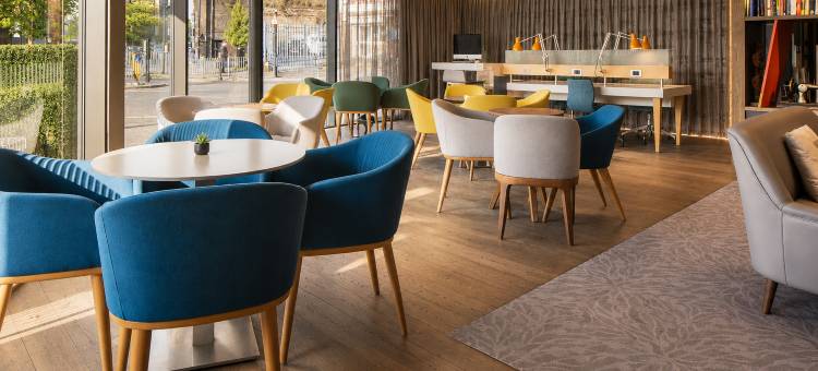 Holiday Inn 伦敦宾福特锁(Holiday Inn LONDON - BRENTFORD LOCK by IHG)图片