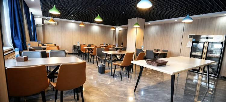 7天连锁酒店(乌鲁木齐国际大巴扎新疆大学店)图片
