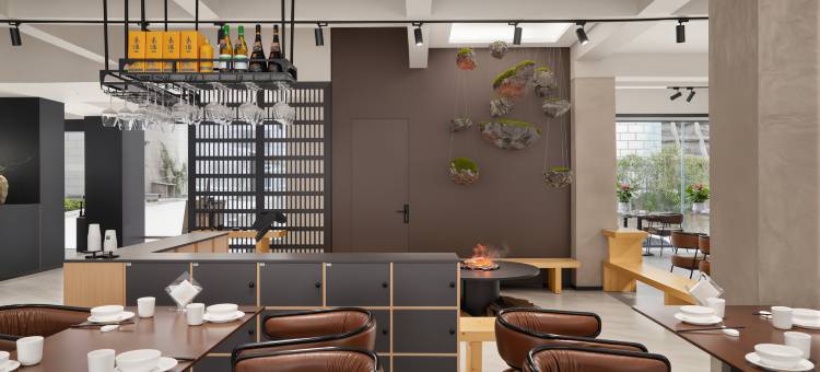 圣洁豪庭假日酒店(稻城亚丁景区店)图片
