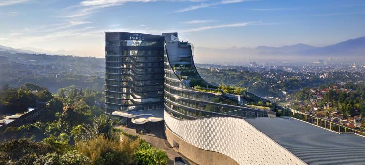 英迪格酒店万隆达戈帕卡尔 IHG(Hotel Indigo BANDUNG DAGO PAKAR by IHG)图片
