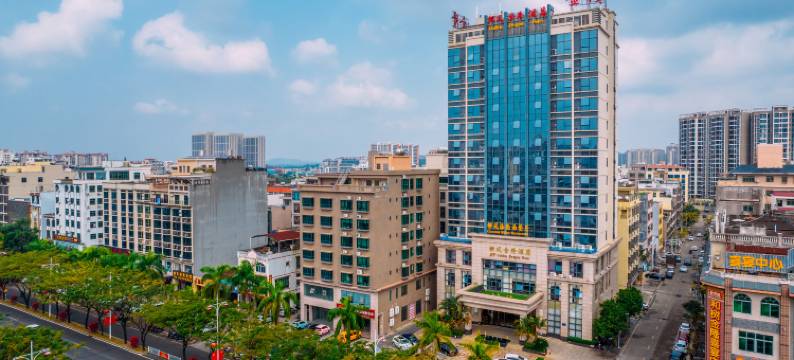 椰风金隆酒店(琼海银海路旗舰店)图片