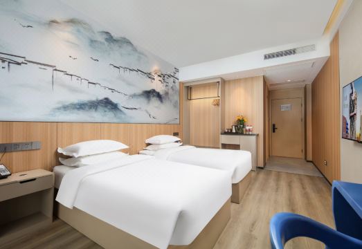 Jinjiang Metropolis Hotel (Nanjing Hongshan Zoo National Exhibition Center)Hotel Overview