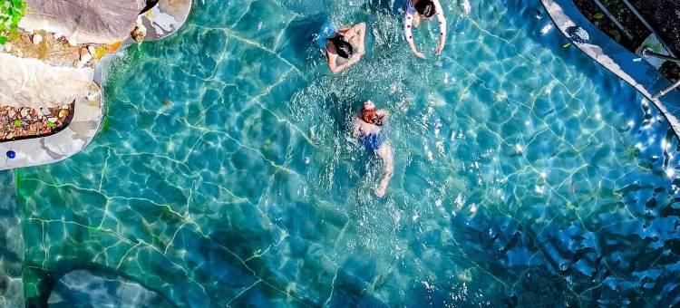 盈江凤凰温泉假日酒店图片