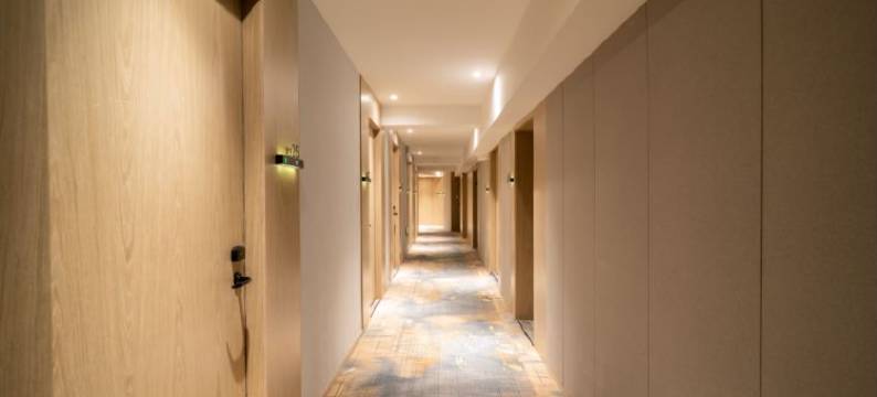 吉泰精品酒店(中山医院青真路店)图片