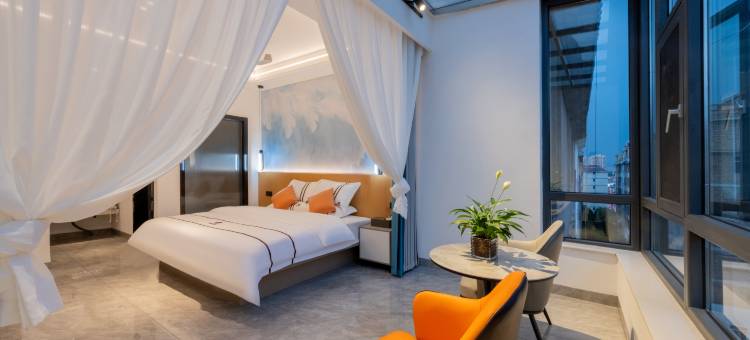 曲靖君肴智慧酒店(外滩万达店)图片