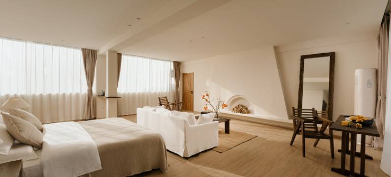 大理山下宿图片