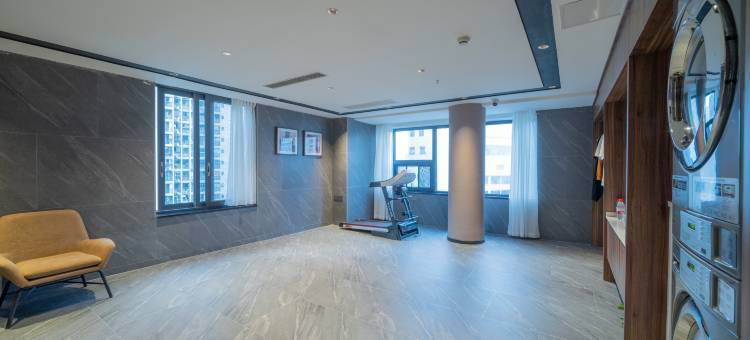 如家精选酒店(重庆观音桥红旗河沟轻轨站店)图片