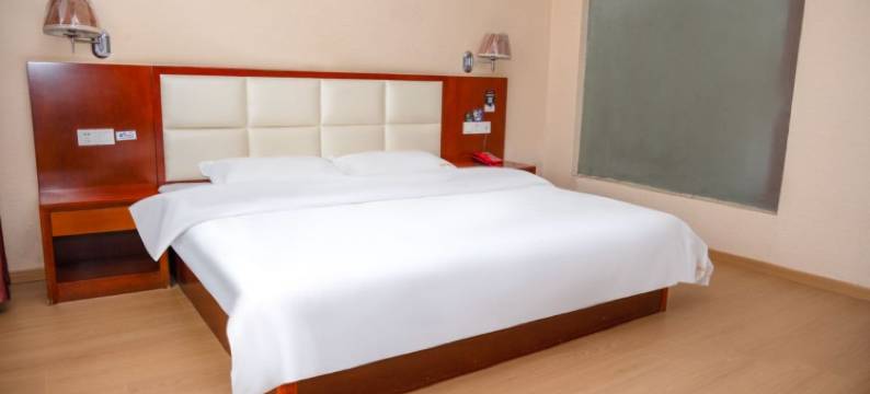 鸿隆大酒店(昆明长水机场店)图片