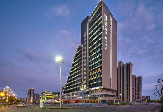 庐山铜锣湾广场秀峯景区丽柏酒店外景图