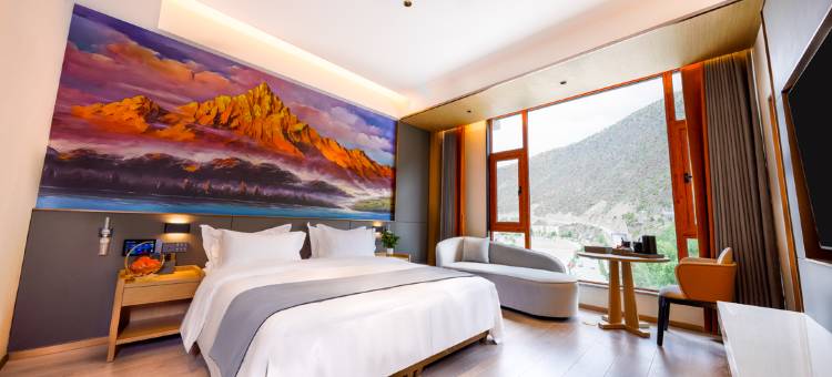 左贡汇鼎国际大酒店(左贡业拉山垭口店)图片